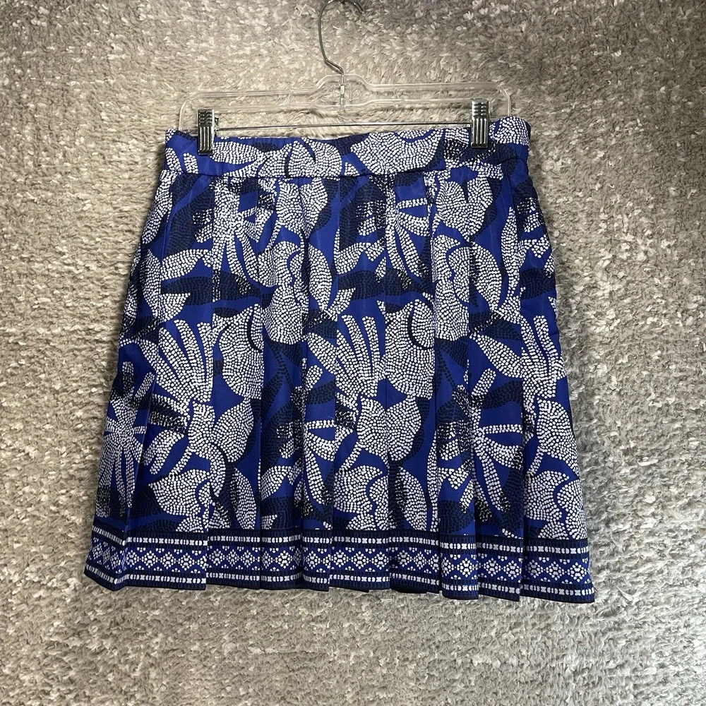Chico's Floral Pleated Pull On Skort Skirt 1, 8 Pockets Colorful Outdoor Modest